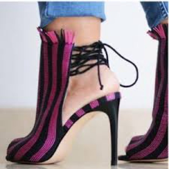 NWOT Zara Striped Woven Textured Lace-Up Heels - Picture 9 of 9